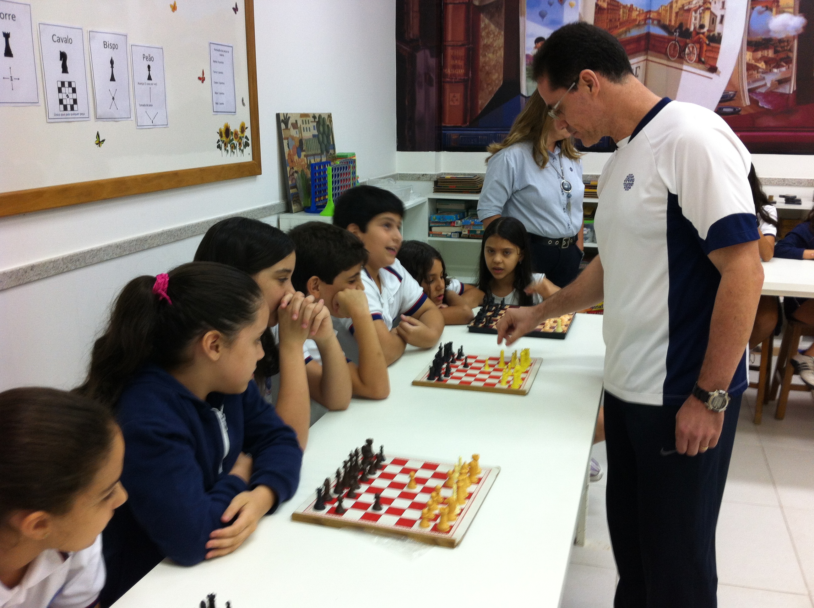 Xadrez como instrumento de ensino - Centro Educacional Leonardo Da