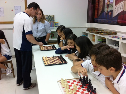 Xadrez como instrumento de ensino - Centro Educacional Leonardo Da