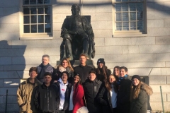 29/01: Alunos e professores em visita ao campus da Universidade de Harvard, tendo como guia o nosso querido Sempre-Aluno Pedro Duarte Moreira, estudante da Universidade.