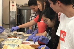 17/7 - visita a uma incubadora para negócios gastronômicos destinado a estrangeiros de baixa renda - La Cocina